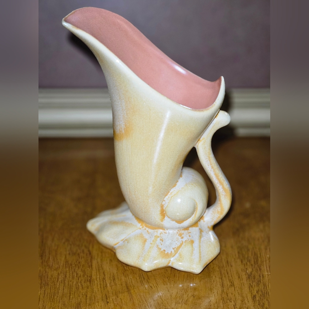 Vintage Red Wing Cornucopia Vase with Pink and Cream 1940s MCM Lily Pads Arts